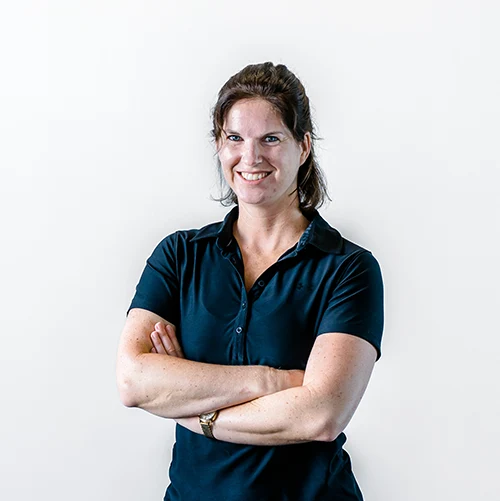 Ein Portraitbild der Physiotherapeutin Ramona Grolik aus der Physiotherapie-Praxis ALC-Physiolab in Köln.